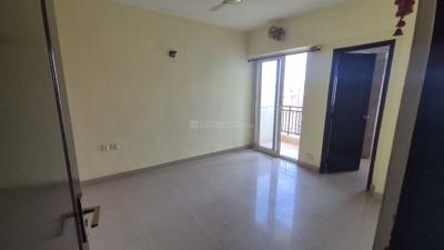 Bedroom Image of 1600 Sq.ft 3 BHK Apartment / Flat for rent in Sethi Max Royal, Sector 76 Noida for Rs. 34000