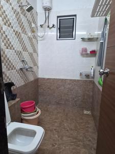 Bathroom Image of 1400 Sq.ft 2 BHK Apartment / Flat for rent in Tilak Nagar Bhavnagar for Rs. 25500