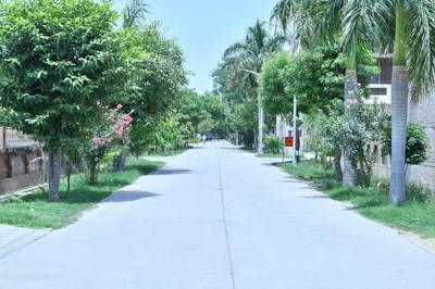 Image of 500 Sq.ft Residential Plot / Land for sale in Chi III, Greater Noida for Rs. 82500000