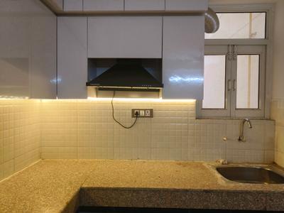 Kitchen Image of 745 Sq.ft 3 BHK Apartment / Flat for sale in ROF Amaltas, Sector 92 Gurgaon for Rs. 7000000