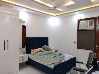 Bedroom Image of 1800 Sq.ft 4 BHK Builder Floor for sale in Bharat Vihar New Delhi for Rs. 18000000