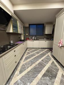 Kitchen Image of 2400 Sq.ft 4 BHK Builder Floor for rent in Anand Vihar New Delhi for Rs. 160000