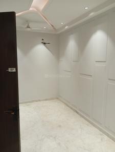 Bedroom Image of 750 Sq.ft 2 BHK Builder Floor for sale in Paschim Vihar New Delhi for Rs. 12000000