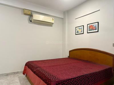Bedroom Image of 350 Sq.ft 1 BHK Builder Floor for rent in Sector 17 Gurgaon for Rs. 25000