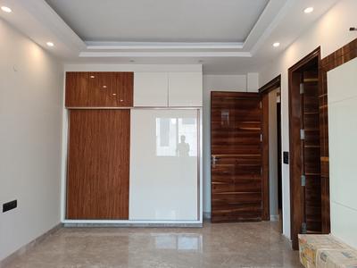 Bedroom Image of 1800 Sq.ft 3 BHK Builder Floor for sale in Paschim Vihar New Delhi for Rs. 35000000