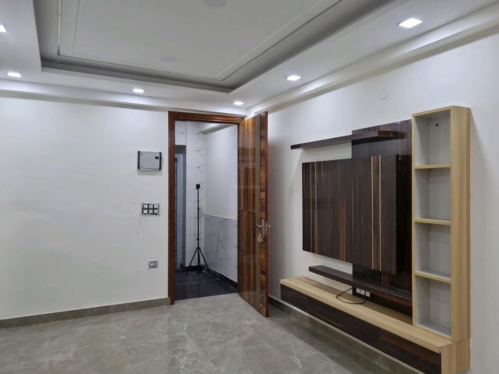 Mahavir Enclave Part 1, Mahavir Enclave Main Image 1