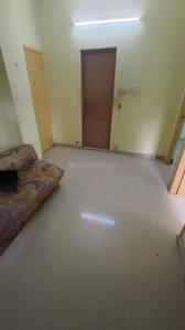 Living Room Image of 700 Sq.ft 2 BHK Apartment / Flat for rent in Kasba Kolkata for Rs. 15000