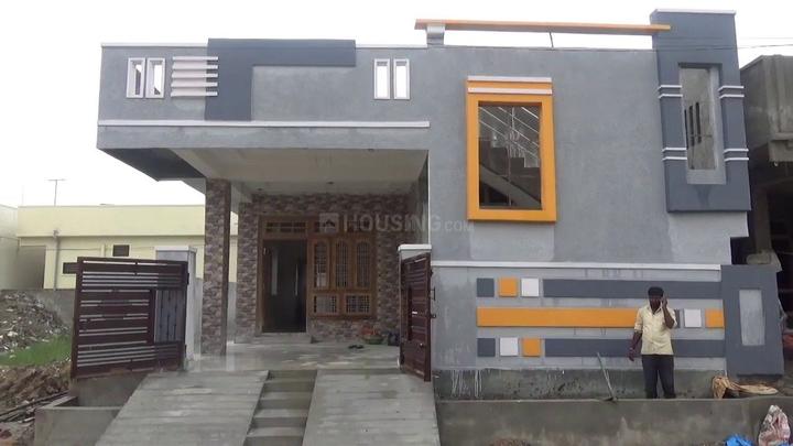 Golden Square Main Image 1