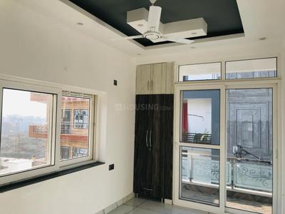 Bedroom Image of 2800 Sq.ft 3 BHK Builder Floor for rent in Sahastradhara Road Dehradun for Rs. 25000