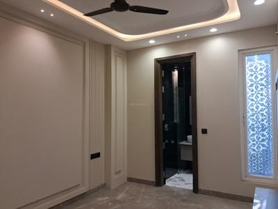 Bedroom Image of 1350 Sq.ft 3 BHK Builder Floor for sale in Paschim Vihar New Delhi for Rs. 27500000