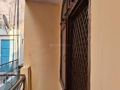 Balcony Image of 450 Sq.ft 2 BHK Builder Floor for sale in Mandawali New Delhi for Rs. 1600000
