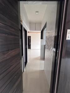Image of 700 Sq.ft 2 BHK Apartment / Flat for rent in Shree Complex, Borivali West, Mumbai for Rs. 45000