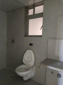 Common Bathroom Image of 1000 Sq.ft 2 BHK Apartment / Flat for rent in Gurukrupa Marina Enclave Wings Q And R With Kindergarten Phase IV, Malad West Mumbai for Rs. 58000