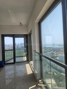 Balcony Image of 5000 Sq.ft 7 BHK Duplex for sale in Adani Ten BKC, Bandra East Mumbai for Rs. 190000000