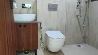 Image of 2200 Sq.ft 4 BHK Apartment / Flat for sale in CGHS Shakti Apartments, Sector 5 Dwarka, New Delhi for Rs. 38500000