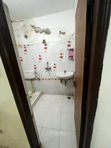 Bathroom Image of 1700 Sq.ft 4 BHK Apartment / Flat for sale in Shyam Nagar Kanpur for Rs. 6499999