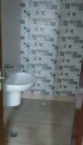 Bathroom Image of 1800 Sq.ft 3 BHK Builder Floor for sale in Punjabi Bagh New Delhi for Rs. 32500000