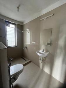 Bathroom Image of 2000 Sq.ft 3 BHK Apartment / Flat for rent in College Road Nashik for Rs. 36000