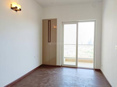 Bedroom Image of 2105 Sq.ft 3 BHK Apartment / Flat for rent in Supertech Supernova, Sector 94 Noida for Rs. 67500