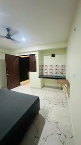 Bedroom Image of 400 Sq.ft 1 RK Apartment / Flat for rent in Sector 73 Noida for Rs. 12000