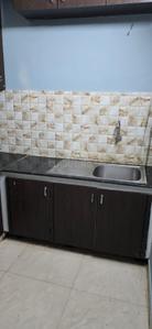 Kitchen Image of 1200 Sq.ft 2 BHK Builder Floor for rent in Halasuru Bengaluru for Rs. 60000