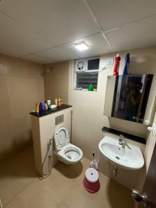Bathroom Image of 1060 Sq.ft 3 BHK Apartment / Flat for sale in SBR Keerthi, Katamnallur Bengaluru for Rs. 16200000