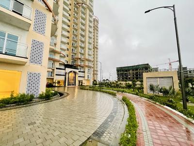 Image of 1690 Sq.ft 3 BHK Apartment / Flat for sale in Samridhi Luxuriya Avenue, Sector 150, Noida for Rs. 22815000