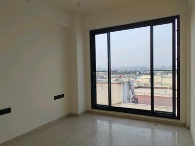 Bedroom Image of 900 Sq.ft 2 BHK Apartment / Flat for sale in Gateway, Santacruz West Mumbai for Rs. 50000000