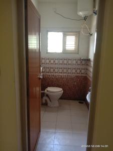 Bathroom Image of 1150 Sq.ft 2 BHK Apartment / Flat for rent in Sri Lakshmi Enclave, Whitefield Bengaluru for Rs. 21000
