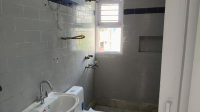 Image of 1600 Sq.ft 3 BHK Apartment / Flat for rent in Mahalaxmi Apartment, Sector 2 Dwarka, New Delhi for Rs. 39500