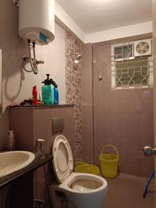 Bathroom Image of 1159 Sq.ft 2 BHK Apartment / Flat for rent in Sree Properties Casa Grande, Kadubeesanahalli Bengaluru for Rs. 43000