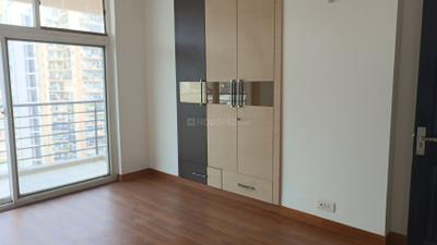 Bedroom Image of 1600 Sq.ft 3 BHK Apartment / Flat for sale in Arihant Ambience, Crossings Republik Ghaziabad for Rs. 12300000