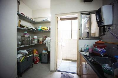 Kitchen Image of 1485 Sq.ft 2 BHK Apartment / Flat for sale in Sola Ahmedabad for Rs. 9500000