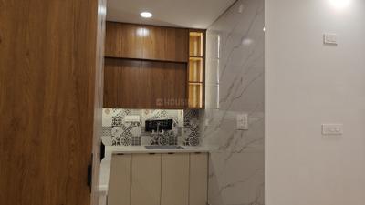 Kitchen Image of 1000 Sq.ft 2 BHK Builder Floor for rent in Subhash Nagar New Delhi for Rs. 40000