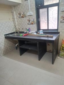 Kitchen Image of 579 Sq.ft 1 BHK Apartment / Flat for rent in Ram Society, Yerawada Pune for Rs. 19000