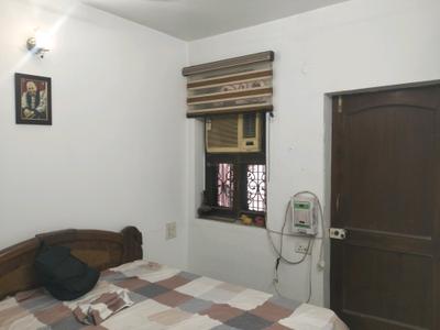 Bedroom Image of 1050 Sq.ft 3 BHK Apartment / Flat for sale in GH 14 DDA MIG, Paschim Vihar New Delhi for Rs. 15500000