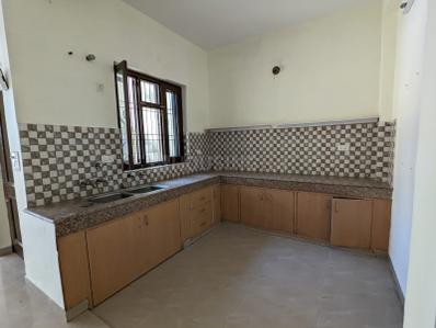 Kitchen Image of 1665 Sq.ft 3 BHK Independent House for rent in Sector 7 Gurgaon for Rs. 30000