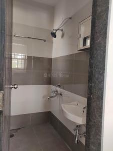 Bathroom Image of 500 Sq.ft 1 BHK Apartment / Flat for rent in Pimple Saudagar Pune for Rs. 19500