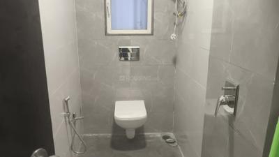 Image of 1000 Sq.ft 2 BHK Apartment / Flat for rent in Olympia Tower, Byculla, Mumbai for Rs. 95000