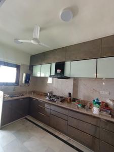 Kitchen Image of 1800 Sq.ft 3 BHK Apartment / Flat for rent in Century Tower, Bodakdev Ahmedabad for Rs. 47000