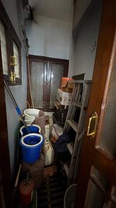 Bathroom Image of 1000 Sq.ft 2 BHK Apartment / Flat for sale in Indira Nagar Lucknow for Rs. 7500000
