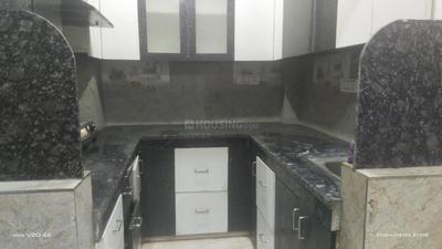 Kitchen Image of 1000 Sq.ft 2 BHK Builder Floor for rent in Dwarka Mor New Delhi for Rs. 28000