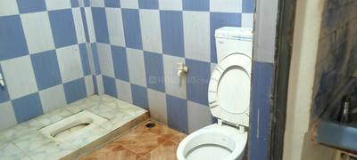 Bathroom Image of 1000 Sq.ft 1 BHK Apartment / Flat for rent in Ketekibari Tezpur for Rs. 6000