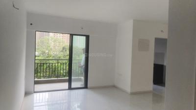 Living Room Image of 820 Sq.ft 3 BHK Apartment / Flat for rent in Runwal Gardens, Dombivli East Thane for Rs. 22000