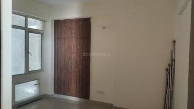 Bedroom Image of 1400 Sq.ft 3 BHK Apartment / Flat for rent in Today Kings Park, Omega IV Greater Noida for Rs. 20000