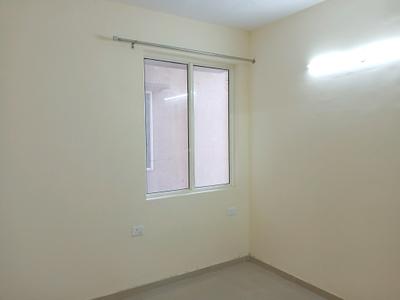 Bedroom Image of 650 Sq.ft 3 BHK Apartment / Flat for rent in Pyramid Infinity, Sector 70 Gurgaon for Rs. 26000