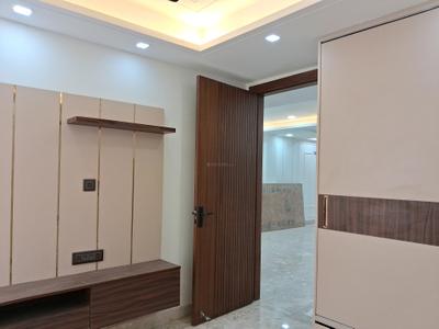 Bedroom Image of 1350 Sq.ft 3 BHK Builder Floor for sale in Paschim Vihar New Delhi for Rs. 26000000