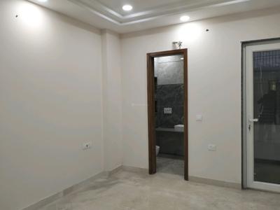 Bedroom Image of 1500 Sq.ft 3 BHK Builder Floor for sale in Mukherjee Nagar New Delhi for Rs. 23000000