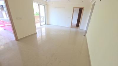Living Room Image of 2350 Sq.ft 4 BHK Apartment / Flat for sale in DLF Express Greens, Manesar Gurgaon for Rs. 17800000