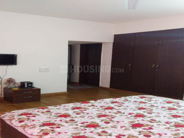 Sector 81 Dressing Room with Bedroom 1